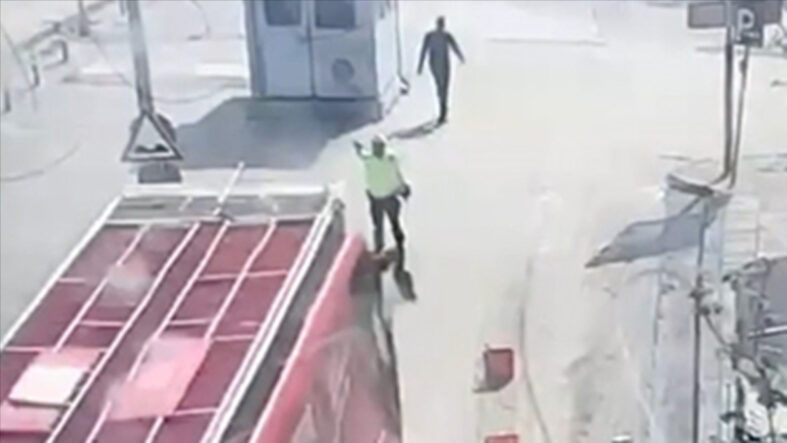 CHP'nin Şoförü, Polisin "dur" İhtarına Uymayarak Hakim Karşısına Çıkacak