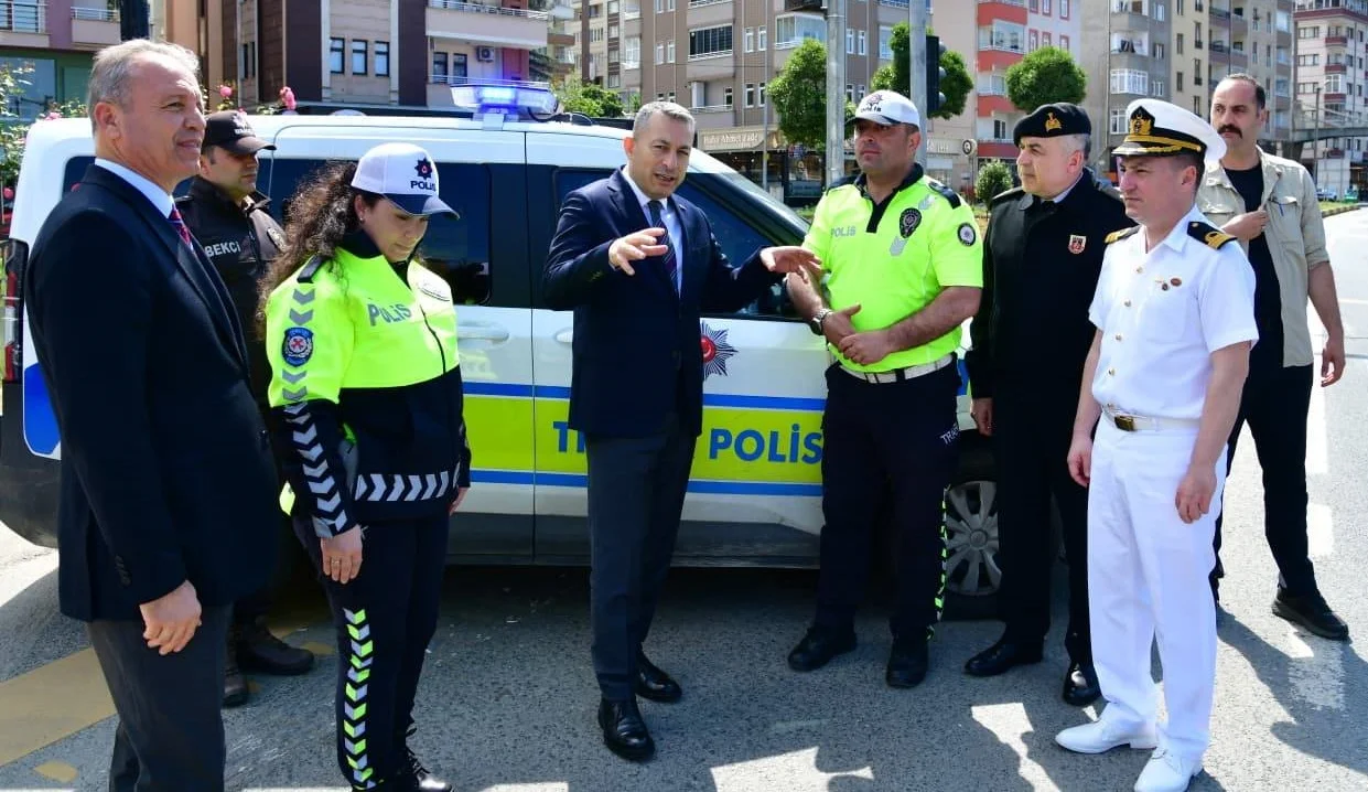 Trabzon Valisi Sayın Tahir Şahin’in Kurban Bayramı öncesi alınması gereken önlemleri yerinde inceledi…